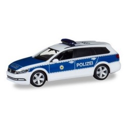 VW Passat Variant "Bundespolizei 15-895"
