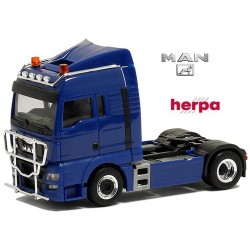 MAN TGX XLX E6 Tracteur solo caréné bleu avec rampes de feux chromées et gyrophares