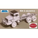 Tracteur lourd MOL HFT 1106 - kit résine avec accessoires en arcap photo-découpé