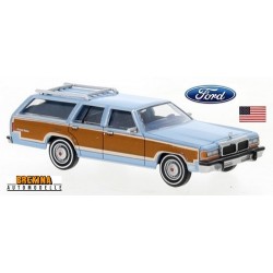 Ford LTD Country Squire "woody" (1979) bleu clair