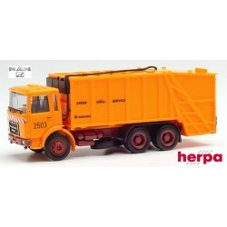 Roman Diesel camion poubelle orange