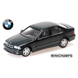 BMW M3 berline 4 portes (Type E36 - 1994) vert foncé