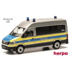 Man TGE minibus toit réhaussé "Polizei Bayern"