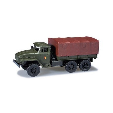 Ural 4320 camion bâché NVA (armée est-allemande)