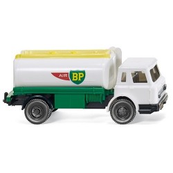 International H camion citerne "BP"