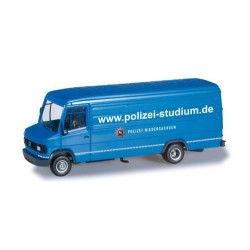 MB T2 fourgon long "Polizei Niedersachsen" (Police Basse-Saxe)