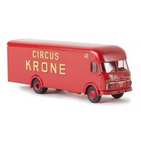 MAN 635 camion fourgon intégral "Circus Krone"