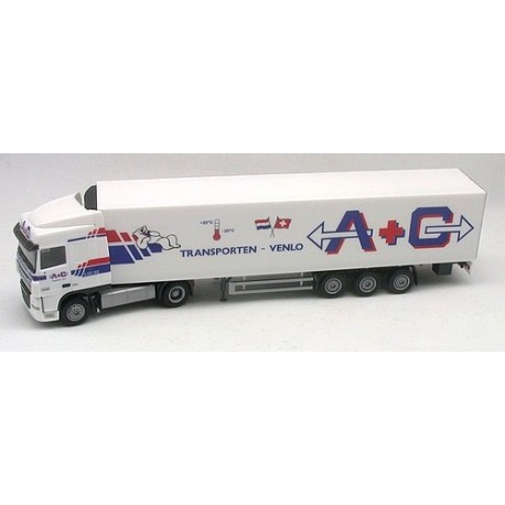 Daf XF 105 SC + semi-rqe frigo Transporten Venlo A+C