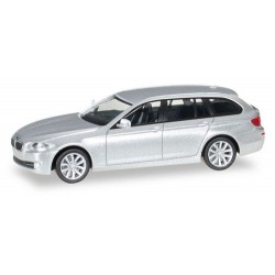 BMW 5er Touring (F10 - 2010)  gris métallisé